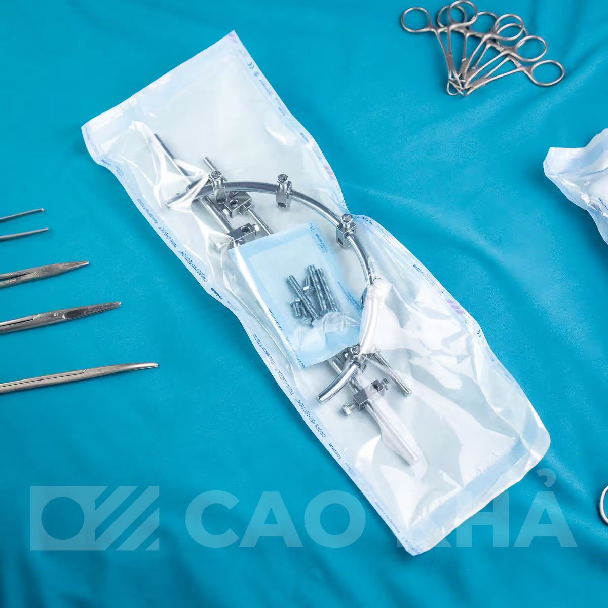 Cố định ngoài Gần khớp - góc nhìn 2